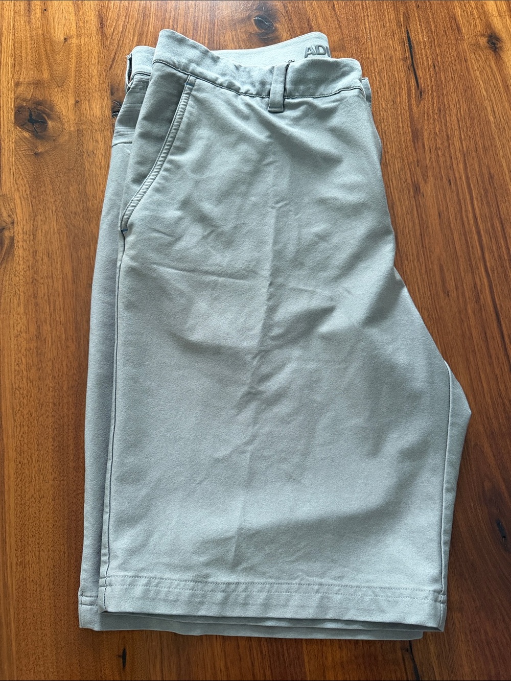 adidas Men’s Light Gray Hybrid Shorts - Picture 4 of 4